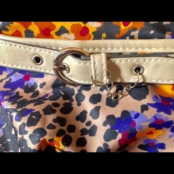 Rosetta Wild Animal Print Bag - Picture 2 of 4